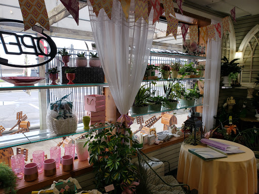 Florist «Flowerama of Springfield», reviews and photos, 659 W Sunshine St, Springfield, MO 65807, USA