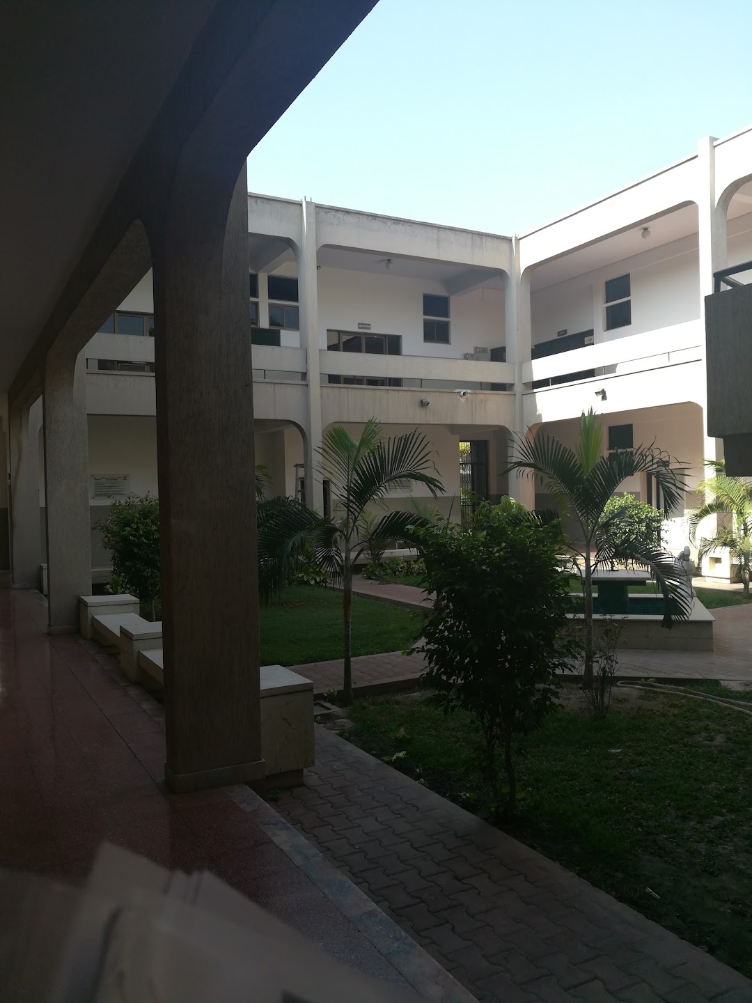 Shalamar Nursing College