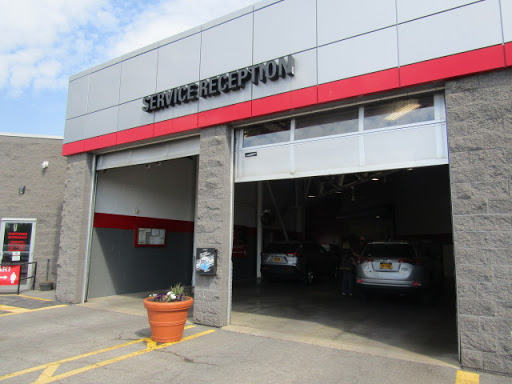 Toyota Dealer «Romano Toyota», reviews and photos, 6400 Basile Rowe, East Syracuse, NY 13057, USA