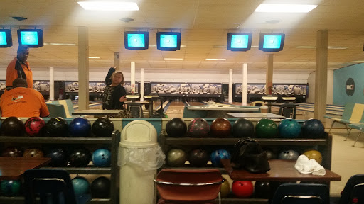 Bowling Alley «Twin Lanes», reviews and photos, 1812 E 30th St, Cleveland, OH 44114, USA