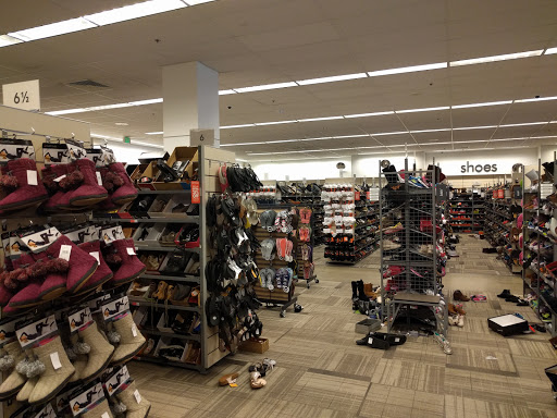 Department Store «Nordstrom Rack Downtown San Francisco», reviews and photos, 555 9th St, San Francisco, CA 94103, USA