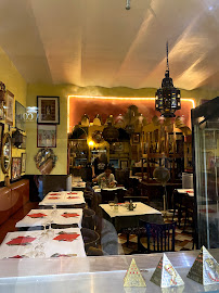 Atmosphère du Restaurant servant du couscous Le Bédouin chez Michel à Nice - n°9