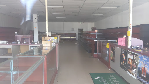 Liquor Store «Prince Liquor Store», reviews and photos, 329 Washington Ave S, Kent, WA 98032, USA