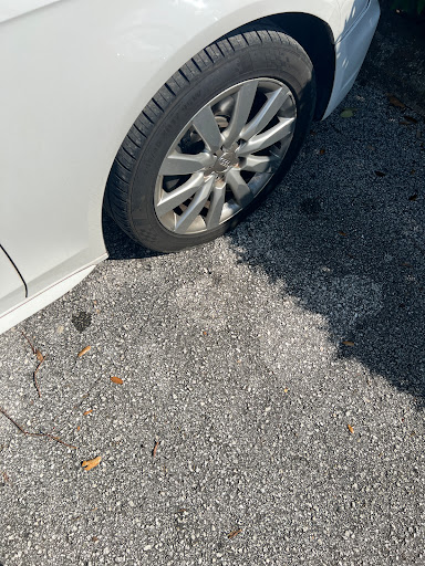 Auto Repair Shop «Meineke Car Care Center», reviews and photos, 606 E Brandon Blvd, Brandon, FL 33511, USA