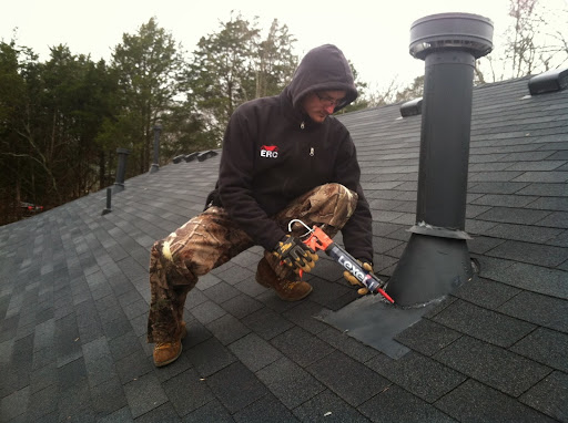 Roofing Contractor «ERC Roofing & Restoration», reviews and photos, 100 Mooreland Dr, Springfield, TN 37172, USA