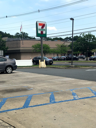 Convenience Store «7-Eleven», reviews and photos, 120 Old Stage Rd, East Brunswick, NJ 08816, USA