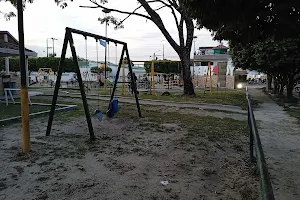Parque Infantil image