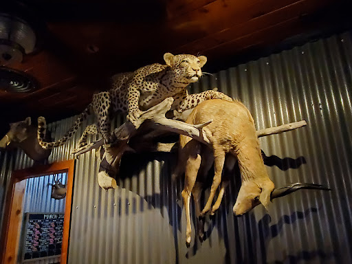 Barbecue Restaurant «Warthog BBQ Pit», reviews and photos, 11811 Pacific Ave S, Tacoma, WA 98444, USA