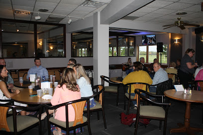 Mulligan,s Bar and Grille At Oak Terrace - 100 Beyers Lake Rd, Pana, IL 62557