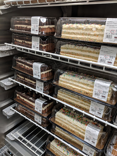 Warehouse club «Costco Wholesale», reviews and photos, 801 Tioga Ave, Sand City, CA 93955, USA