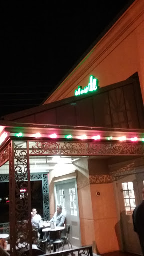 Coffee Shop «Cafe Du Monde», reviews and photos, 1814 North Causeway Approach #1, Mandeville, LA 70448, USA