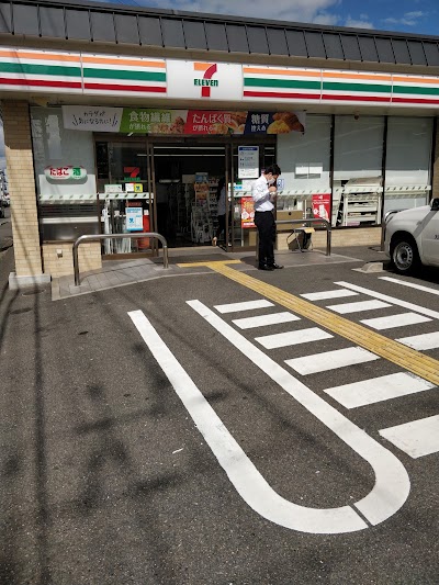 セブン-イレブン 西院月双町店