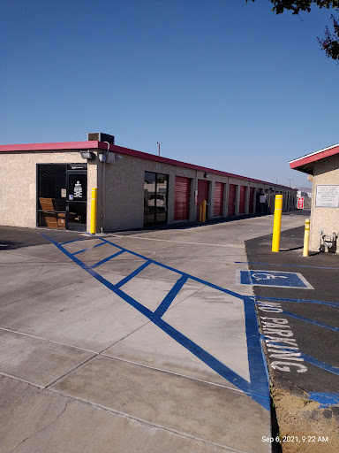 Self-Storage Facility «CubeSmart Self Storage», reviews and photos, 7600 Arlington Ave, Riverside, CA 92503, USA