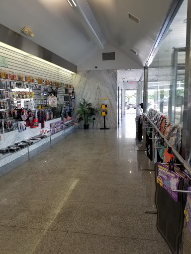 Car Wash «Glitz Car Wash», reviews and photos, 391 N Main St, Danbury, CT 06810, USA