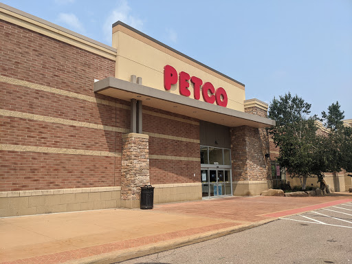 Pet Supply Store «Petco Animal Supplies», reviews and photos, 16710 Royalton Rd, Strongsville, OH 44136, USA