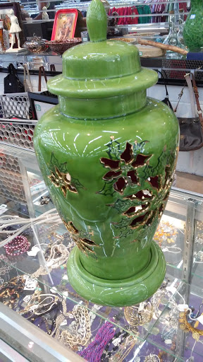 Thrift Store «Value Village», reviews and photos, 11005 Alpharetta Hwy, Roswell, GA 30076, USA