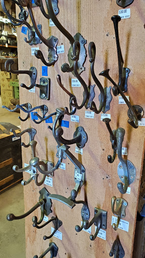 Architectural Salvage Store «Earthwise Architectural Salvage», reviews and photos, 628 E 60th St, Tacoma, WA 98404, USA