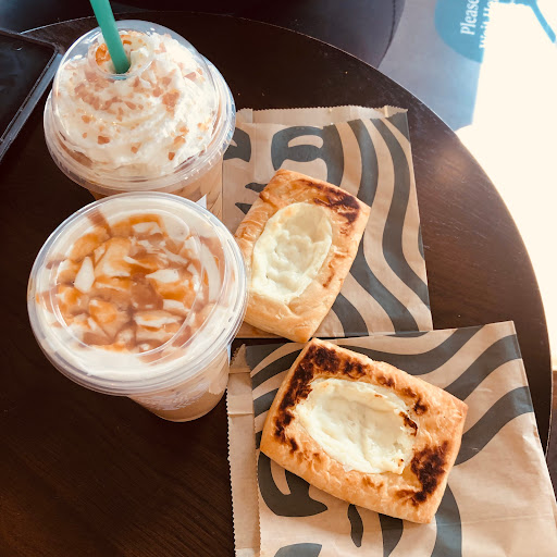 Coffee Shop «Starbucks Stadium Park Plaza Downtown», reviews and photos, 360 E 8th Ave, Bowling Green, KY 42101, USA