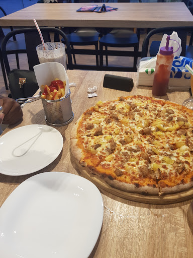 Galaxy Pizza, 2 Atakpame St, Wuse 2, Abuja, Nigeria, Indian Restaurant, state Kogi
