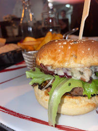 Hamburger du Restaurant GOOOD à Antibes - n°4