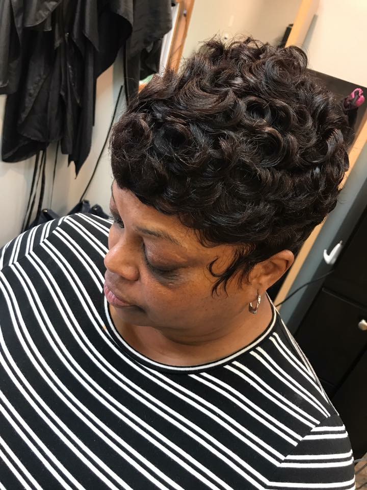 T Maries salon studio 48504