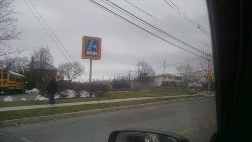 Supermarket «ALDI», reviews and photos, 6 Van Dyke Ave, New Brunswick, NJ 08901, USA