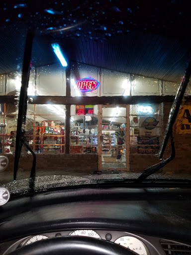 Lakeside Party Store, 5509 Ann Arbor Rd, Jackson, MI 49201, USA, 