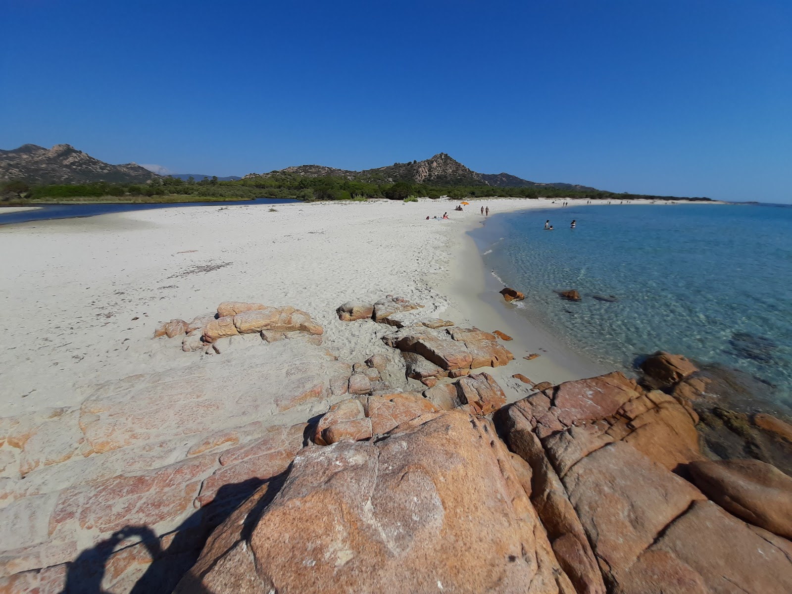 Valokuva Sa Mandra 'e Pischeista. sijaitsee luonnonalueella