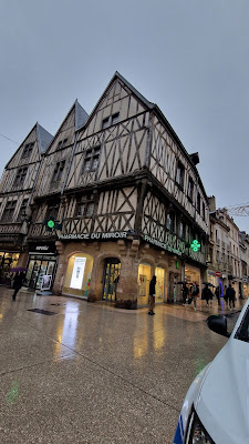 Pharmacie du Miroir à Dijon