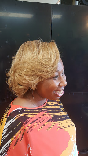 Beauty Salon «The Shampoo Bowl Hair and Nail Salon», reviews and photos, 19630 W Seven Mile Rd, Detroit, MI 48219, USA