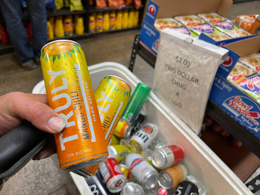 Liquor Store «Trading Post Liquor Store», reviews and photos, 1313 Main St, Venice, CA 90291, USA