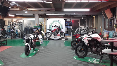 ART MOTOS Agyltech Racing Team à Vétraz-Monthoux
