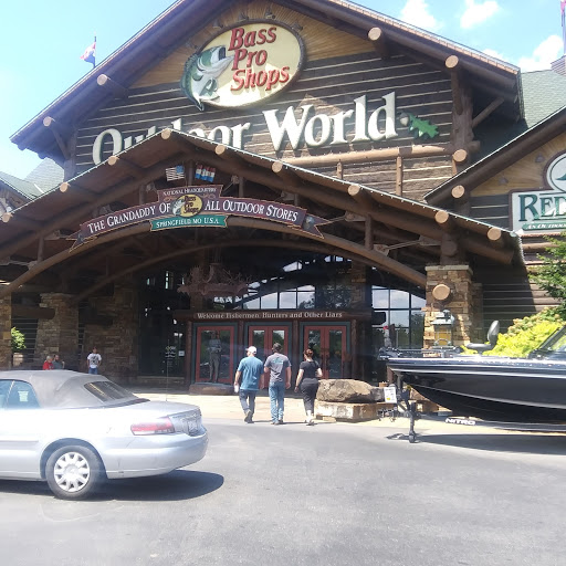 Sporting Goods Store «Bass Pro Shops», reviews and photos, 1935 S Campbell Ave, Springfield, MO 65807, USA