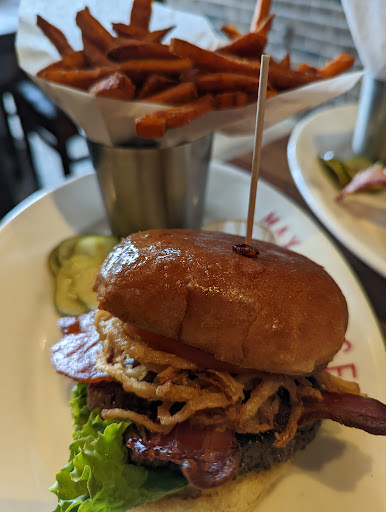 Shopping Mall «Longmeadow Shops», reviews and photos, 666 Bliss Rd # 2, Longmeadow, MA 01106, USA