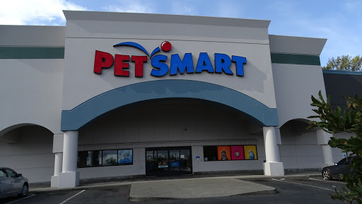 Pet Supply Store «PetSmart», reviews and photos, 17585 Southcenter Pkwy, Tukwila, WA 98188, USA