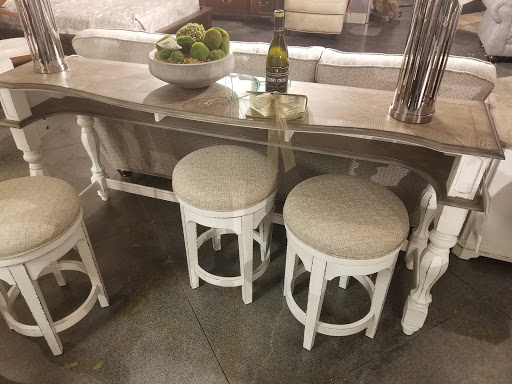 Furniture Store «Wayside Furniture», reviews and photos, 1367 Canton Rd, Akron, OH 44312, USA