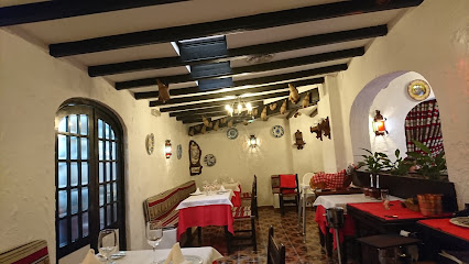 Bar-Restaurante El Bodegón. - C. Delfín, 8, 03710 Calp, Alicante, Spain