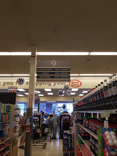 Grocery Store «Jewel-Osco», reviews and photos, 944 S York St, Elmhurst, IL 60126, USA