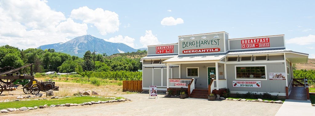 Berg Harvest Mercantile and Cafe 81428