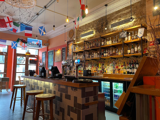 Reviews of Mercat Bar and Kitchen in Edinburgh - Pub