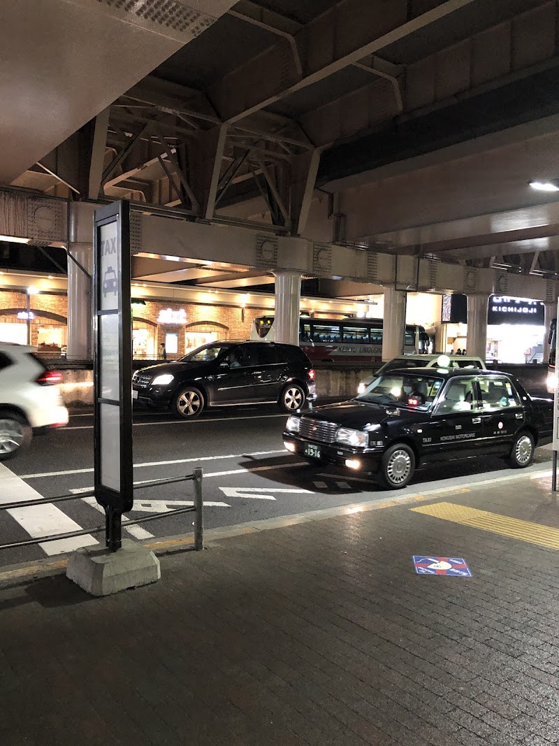 吉祥寺駅北口タクシー乗り場 東京都武蔵野市吉祥寺南町 タクシー乗降場 タクシー グルコミ