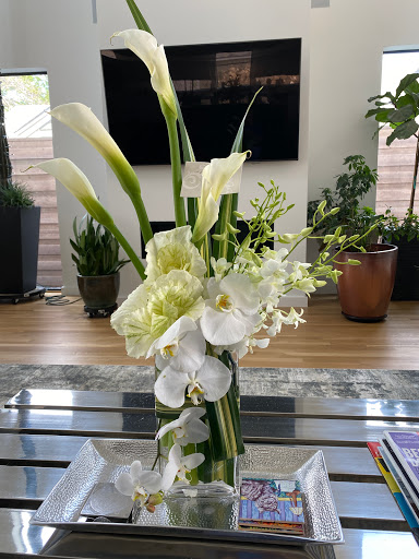 Florist «Mockingbird Lane Florist», reviews and photos, 5606 E Mockingbird Ln, Dallas, TX 75206, USA