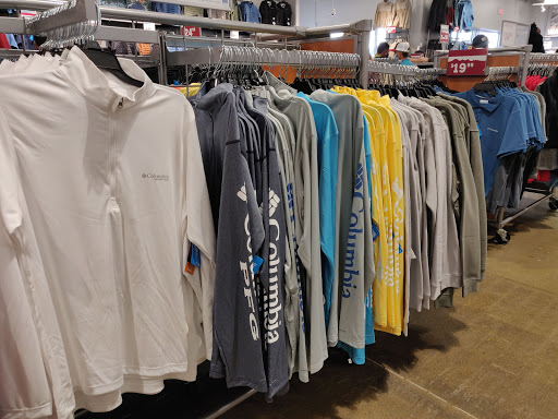 Sportswear Store «Columbia Sportswear Outlet Store at Houston Premium Outlets», reviews and photos, 29300 Hempstead Rd, Cypress, TX 77433, USA