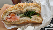 Sandwich au poulet du Restaurant Bagel Baget Café à Paris - n°7
