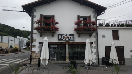 Bar Pixtu - Carr. Pamplona, 2, 31720 Oronoz-Mugaire, Navarra, Spain