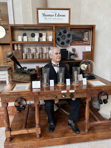 Electronics Store «Abt», reviews and photos, 1200 N Milwaukee Ave, Glenview, IL 60025, USA