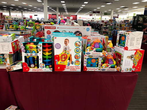 Clothing Store «Burlington Coat Factory», reviews and photos, 8944 W State Rd 84, Davie, FL 33324, USA