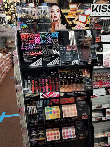 Beauty Supply Store «Tnt Beauty Supply», reviews and photos, 3518 E Main St, Kalamazoo, MI 49048, USA