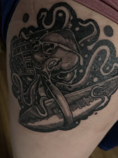 Tattoo Shop «Real INX Fine Art- Tattoo Piercing and Art Studio», reviews and photos, 420 N Mesquite St, Las Cruces, NM 88001, USA