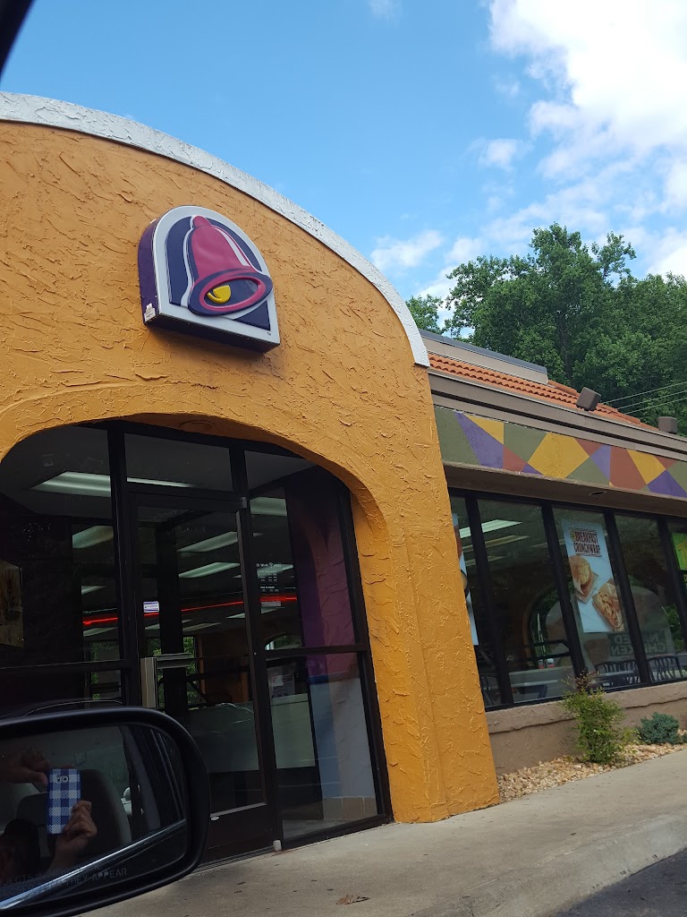 Taco Bell 22903